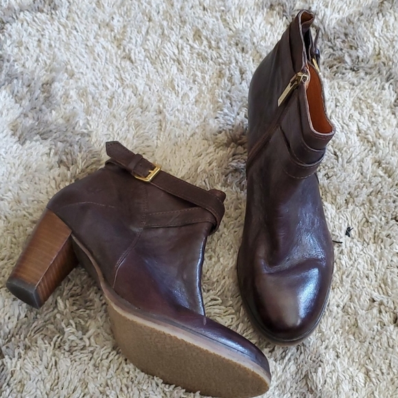Marc O'Polo leather heeled ankle boots - Picture 9 of 9